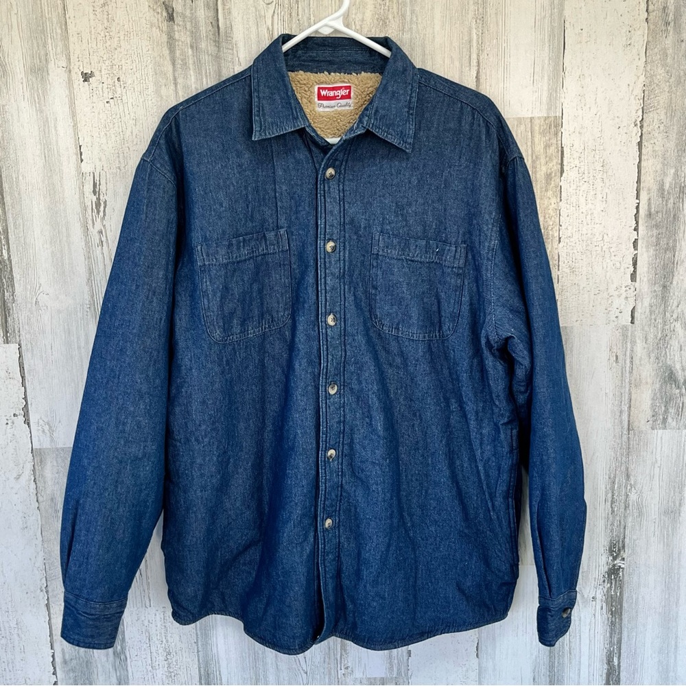 Wrangler Premium Quality Long Sleeve Blue Denim Shirt Jacket Size Medium